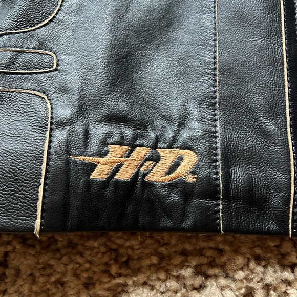 Harley Davidson Genuine Leather Motorcycle Jacket - Picture 4 of 6